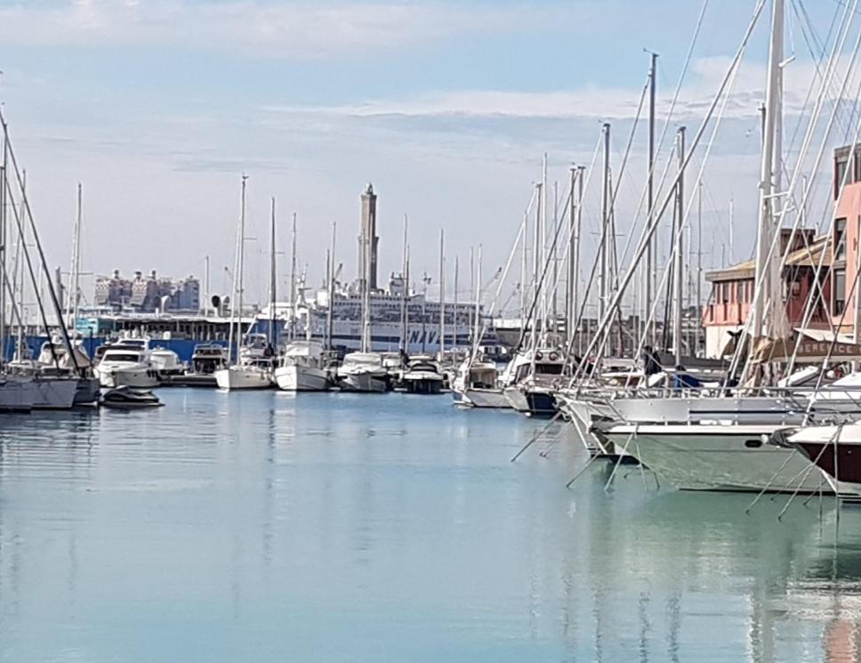 Casa Vacanze Porto Antico Apartman Genova Kültér fotó